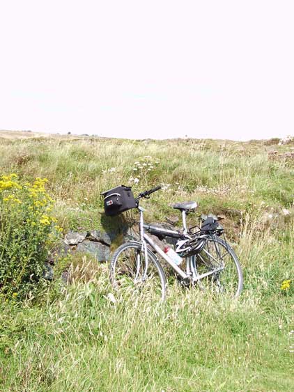 Das Transportmittel macht mal Pause: Bike "Dawes Mojave", Kynance Cove